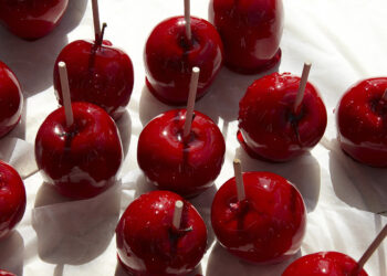 What Causes Bloating and How to Get Rid of It, From an RD