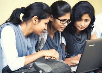 5 Natural & Wholesome Ways to Beat Stress in College