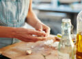 How Does Garlic Affect You If You’re Pregnant?