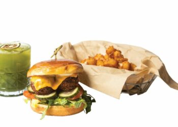 How to Build a Better Bar Menu