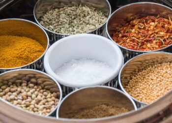 Curry on, Masala lovers! Indian spices control hypertension, good for heart, says study