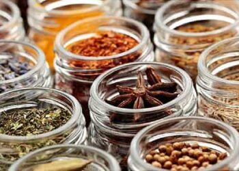 Health benefits of spices and herbs – The Guild